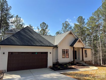 2157 Anchor Lane pending home in Paradise Harbor, Connelly Springs, NC