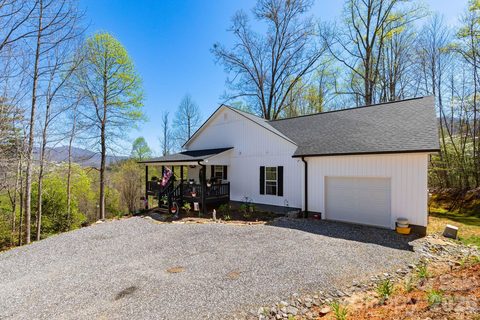 153 Fairlane Loop pending home in Torwood, Whittier, NC