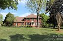 8810 Scarsdale Drive sold home in Mint Hill, SC