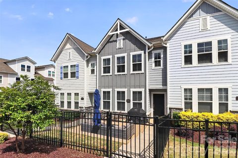 3121 Ada Mill Alley active home in Villa Heights, Charlotte, NC