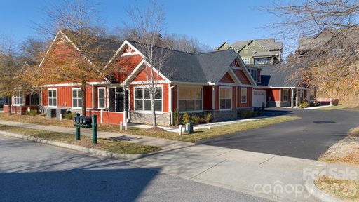 20 Brookstone Place sold home in Vistas Of Westfield, Candler, NC