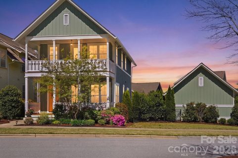 724 Bluff Loop Road