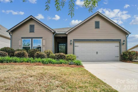 3013 Striped Maple Court sold home in Larkhaven Hills, Charlotte, NC