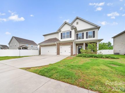 Homes in Austin Corners, Concord