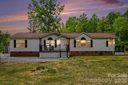 8836 Summerhill Drive sold home in Waxhaw, SC