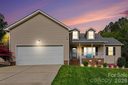 325 Eagle Creek Road sold home in Clover, SC