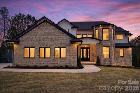 1815 White Fawn Lane sold home in Catawba Shores Estates, Rock Hill, SC
