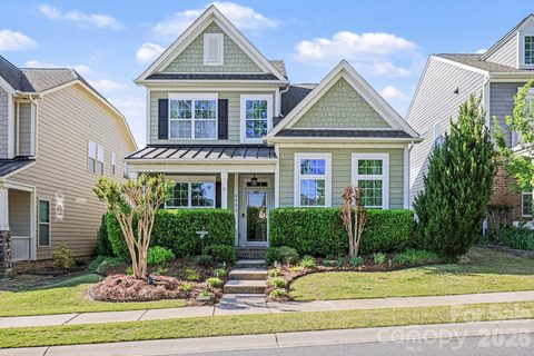 5153 Waterloo Drive sold home in Cameron Creek, Tega Cay, SC