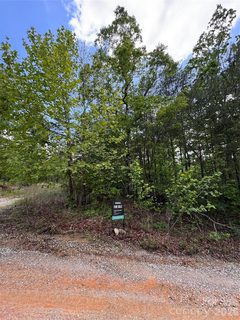 34 Montgomery Drive active home in Dobsons Knob, Marion, NC