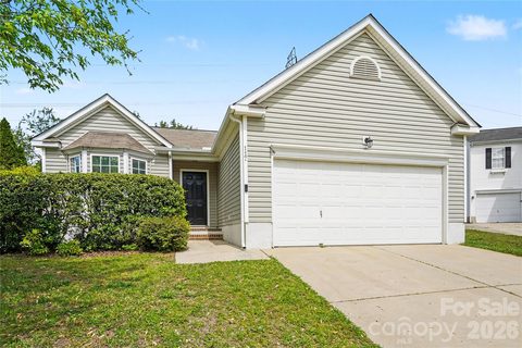 117 N Tanninger Road sold home in Runnymeade, Mount Holly, NC