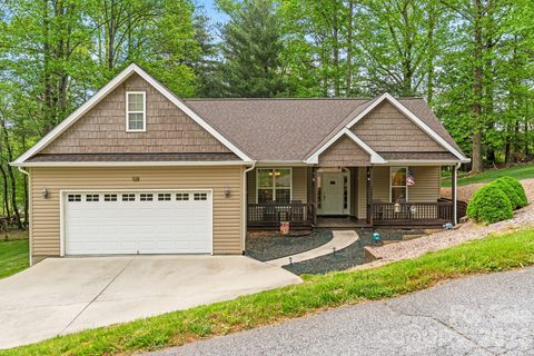 112 Chestnut Lane sold home in Chestnut Ridge, Hendersonville, NC