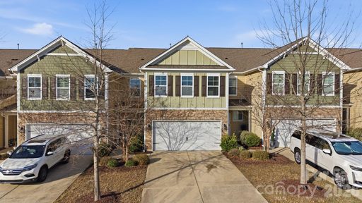 1425 Bramblewood Drive active townhome in Forest Grove, Fort Mill, SC