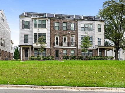 2555 Deacon Avenue active home in Elizabeth, Charlotte, NC