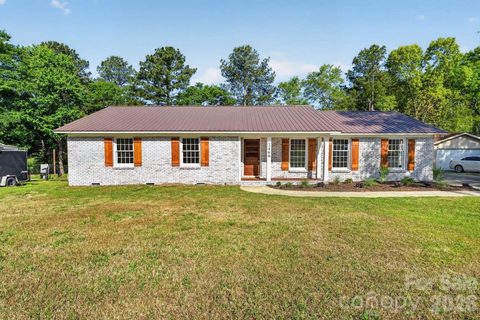 2466 Downey Drive sold home in Smokerise, Lancaster, SC