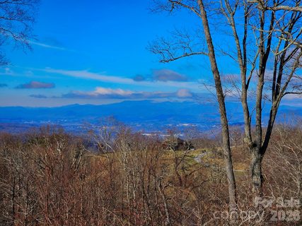 Lot 90 Summerset Drive active home in Grand Highlands At Bearwallow, Hendersonville, NC