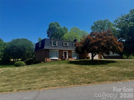 3740 6th Street sold home in Falling Creek, Hickory, NC