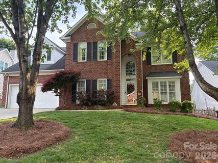 8921 Glade Court