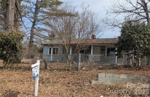 379 Oakview Park Road sold home in Oakview Park, Asheville, NC