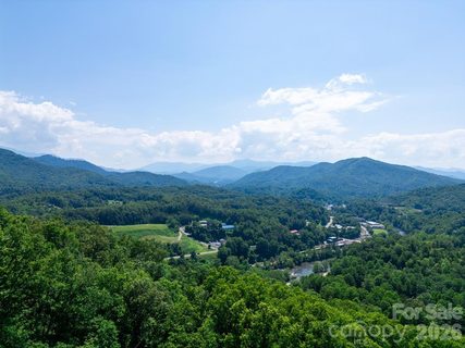 Lot 26 Red Hawk Bluff sold lot in Eagles Ridge, Sylva, NC