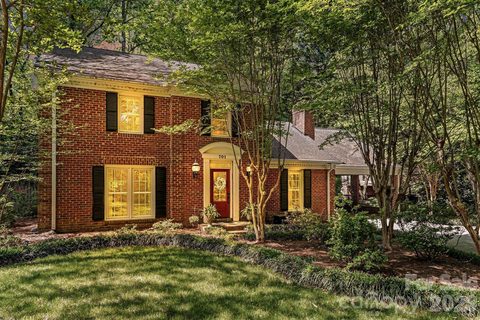 701 Tadlock Place sold home in Sardis Forest, Matthews, NC