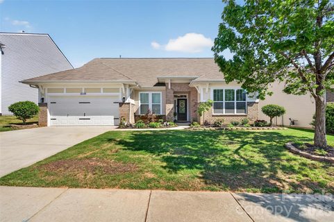 6038 Durango Way pending home in Villages Of Denver, Denver, NC