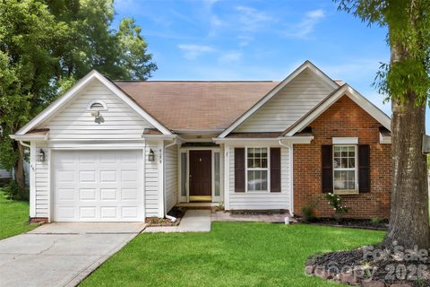 4175 Medford Drive sold home in Oak Park, Concord, NC