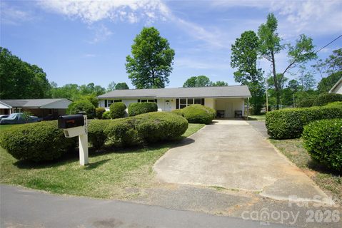 Homes in Fox Run, Gastonia