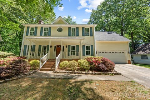 2726 Kirkholm Drive sold home in The Heathers, Matthews, NC