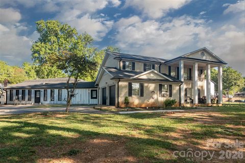 104 Bright Avenue