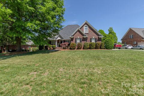 A home in Hall Crossing