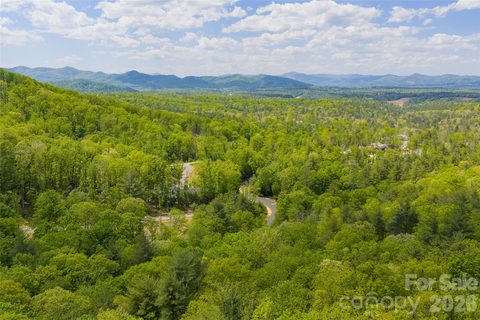 693 Tea House Drive active lot in Ramble Biltmore Forest, Asheville, NC