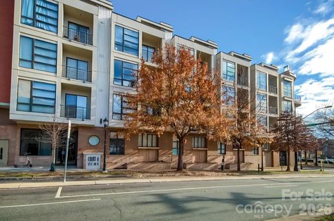 Homes in Court 6, Charlotte