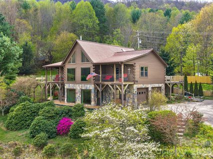 213 Rice Drive pending home in Carvers Crossing, Waynesville, NC
