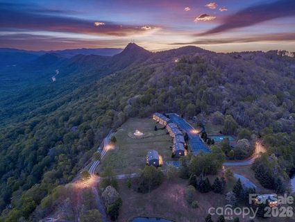 2881 White Oak Mountain Road active home in The Brow, Columbus, NC