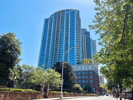 210 N Church Street active home in Avenue Condominiums, Charlotte, NC