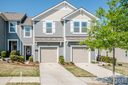 18036 Pear Hawthorne Drive sold home in Huntersville, SC