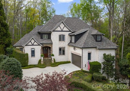 1514 Elmsford Lane active home in Reverdy Glen, Matthews, NC