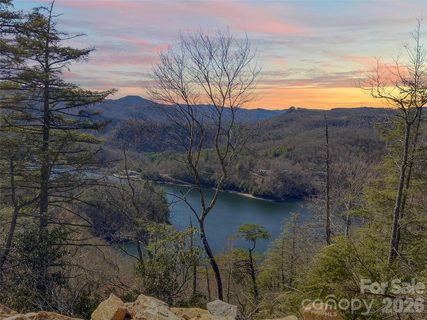 A home in Wolf Lake, Tuckasegee