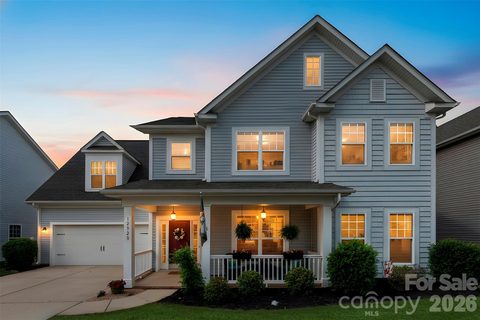 12920 Union Square Drive sold home in Centennial, Huntersville, NC