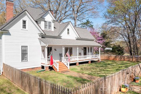 1315 Scotts Creek Road