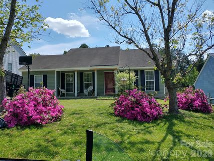 14019 Eden Court pending home in Danby, Pineville, NC