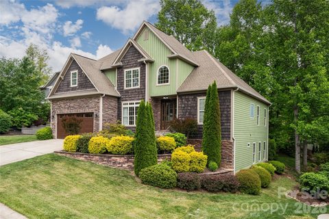 Homes in Ledgestone, Fairview