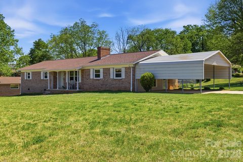 1480 21st Street sold home in Willow Oaks, Hickory, NC