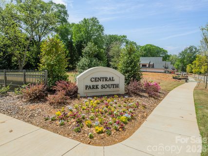 519 Winding Way active home in Central Park South, Belmont, NC
