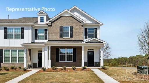 1054 Whistling Place pending home in Sanctuary At Southgate, Indian Trail, NC