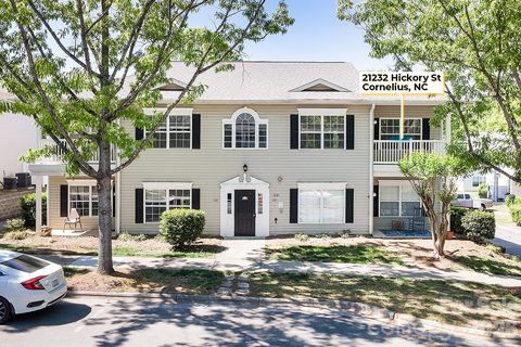 21232 Hickory Street sold home in Mill Creek, Cornelius, NC
