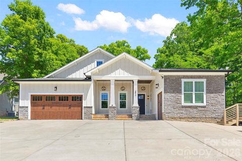 Previously sold for $899,999