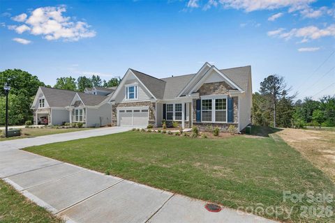 13320 Cozy Court active home in Cresswind, Charlotte, NC