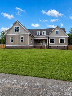 Homes in Shannon Hills, Monroe