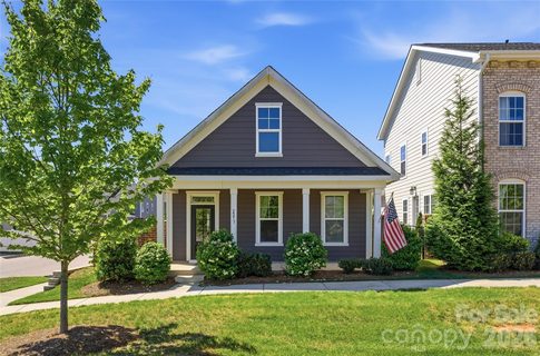 2273 Moss Haven Lane pending home in Westport Lakeside, Denver, NC